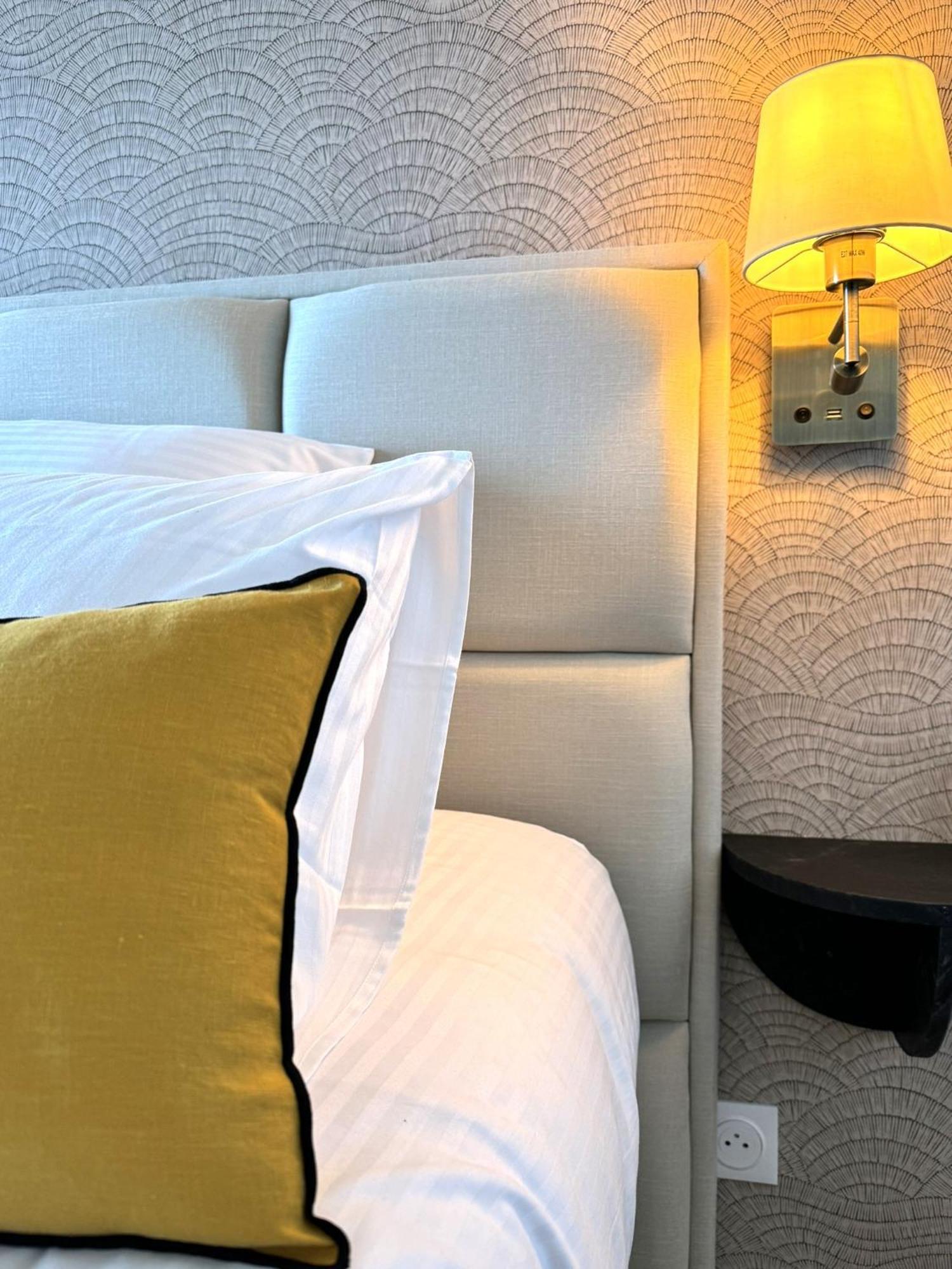 Monaco Border Luxury Suite - Sea View - Pool 博索莱伊 外观 照片
