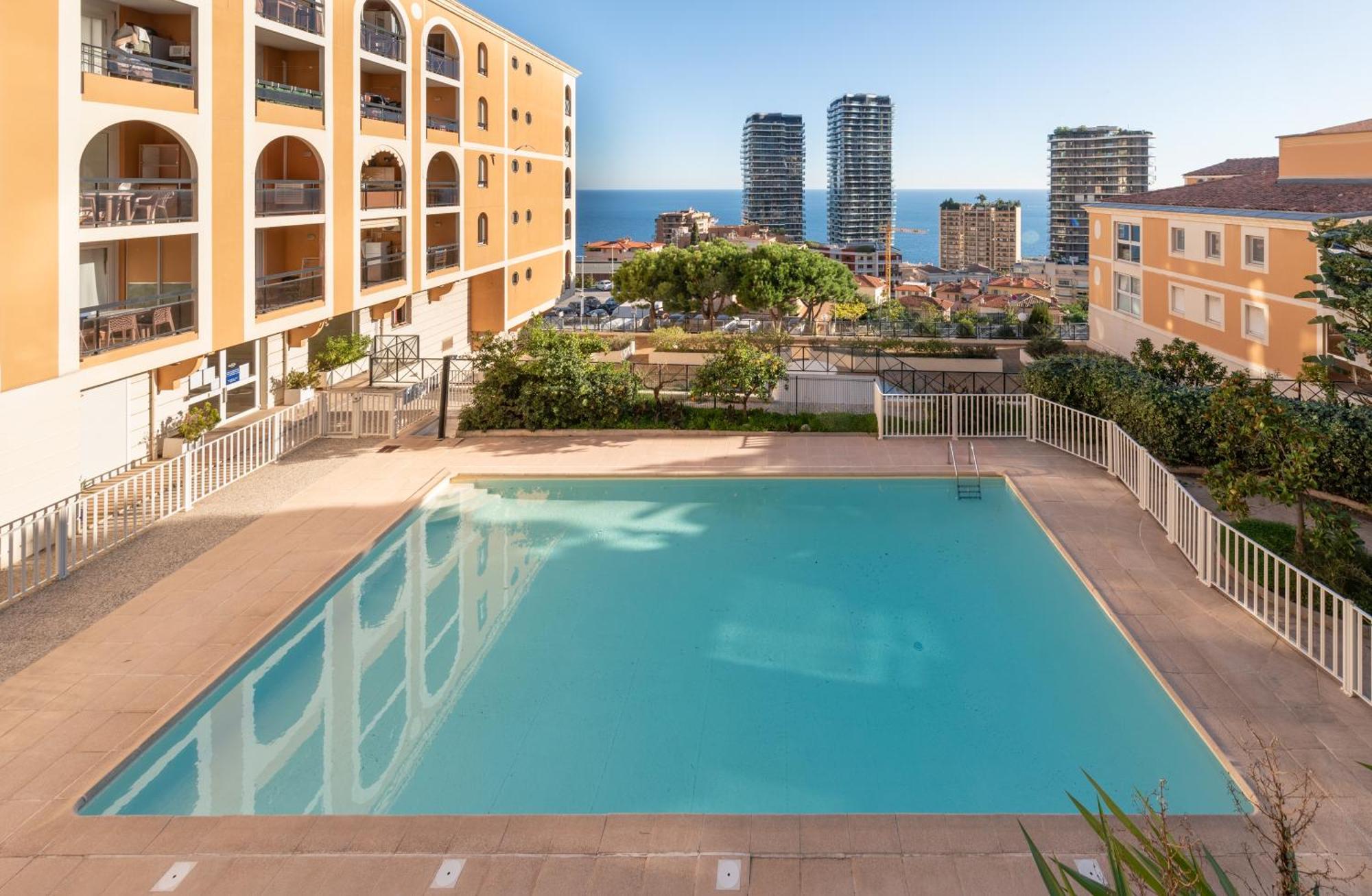 Monaco Border Luxury Suite - Sea View - Pool 博索莱伊 外观 照片